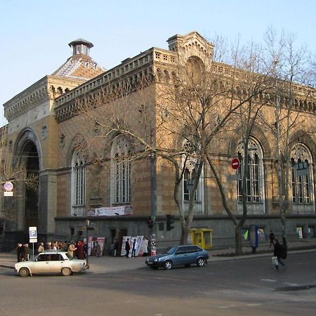 Apartment On Pushkinskaya 16 オデッサ エクステリア 写真