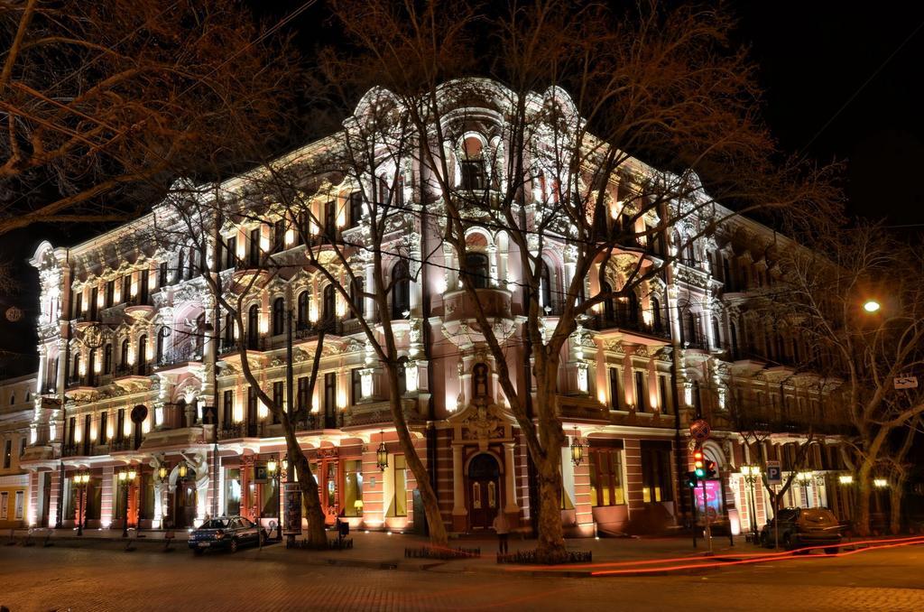 Apartment On Pushkinskaya 16 オデッサ エクステリア 写真